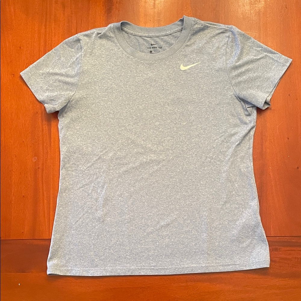 Nike Woman’s Heather Light Blue Short Sleeve Crew Tee